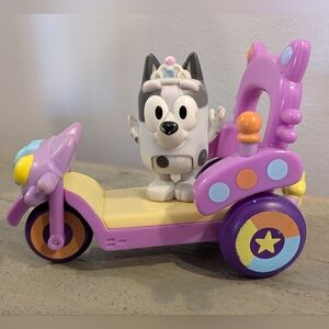 Bluey Muffins Cat Squad Bike